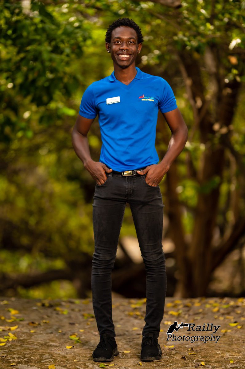 RudolphRadclif1's tweet photo. 22 years! Happy birthday to me! I’m grateful to God for the beautiful, hard , loving, challenging,  great and hated 22years and for everything that I have today. I hope and believe that I’ll achieve my goal and will become successful! 🎉🎂🥳🎈🎊🎁 https://t.co/qn2Ka1Pklp