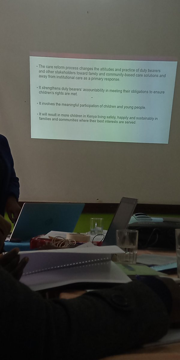 RuthitaMars's tweet photo. Day 3 : Training on Child Protection against Sexual Abuse
Training of trainers on good practice in reintegration of children into family based care
@Rescuedadacentr representing @CrimeSiPoaKenya 
@DCS_Kenya
@slumchildfound 
@DFHRC https://t.co/fplNKv8I1E