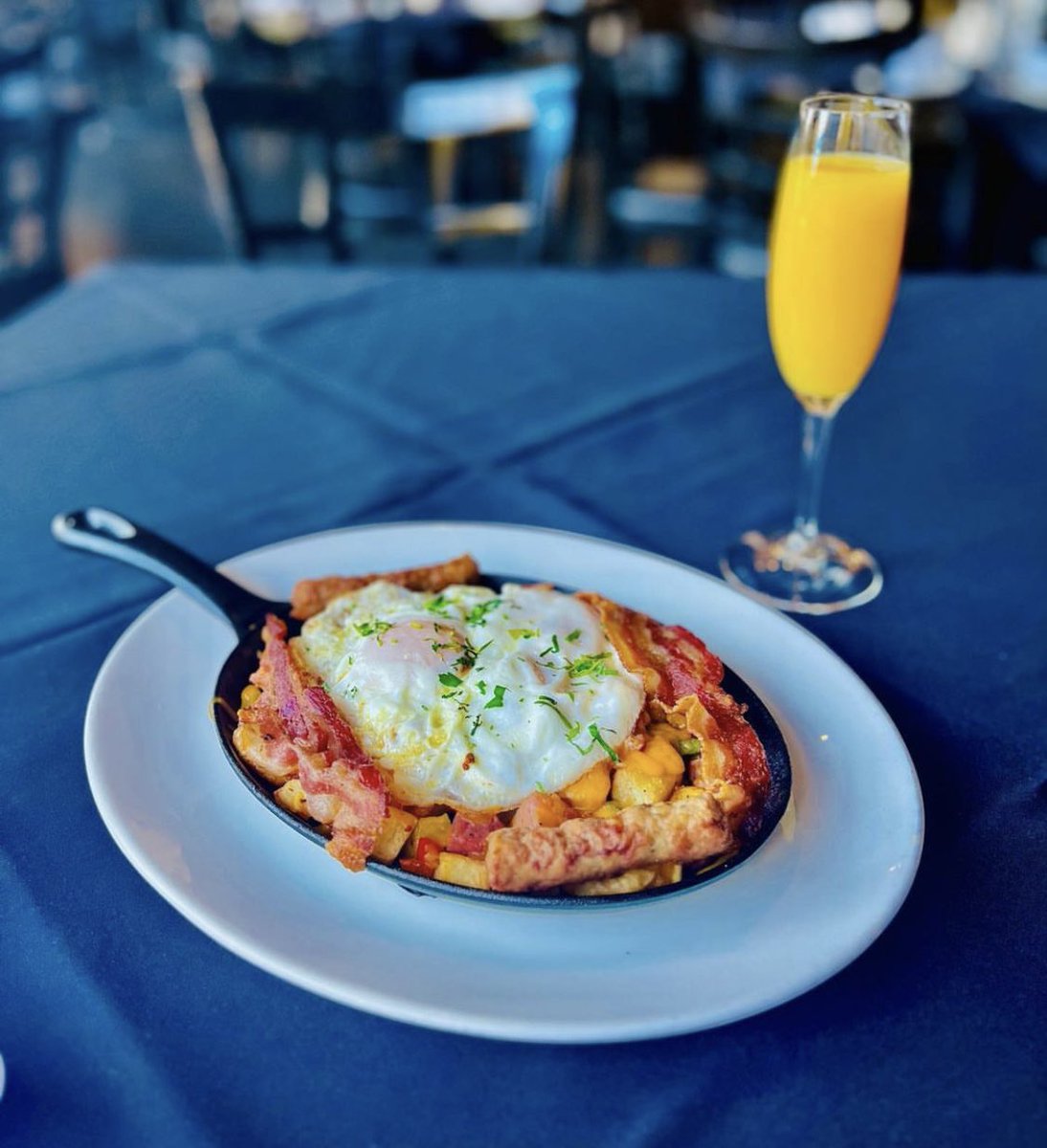 ChiDrinkingSociety tweet media