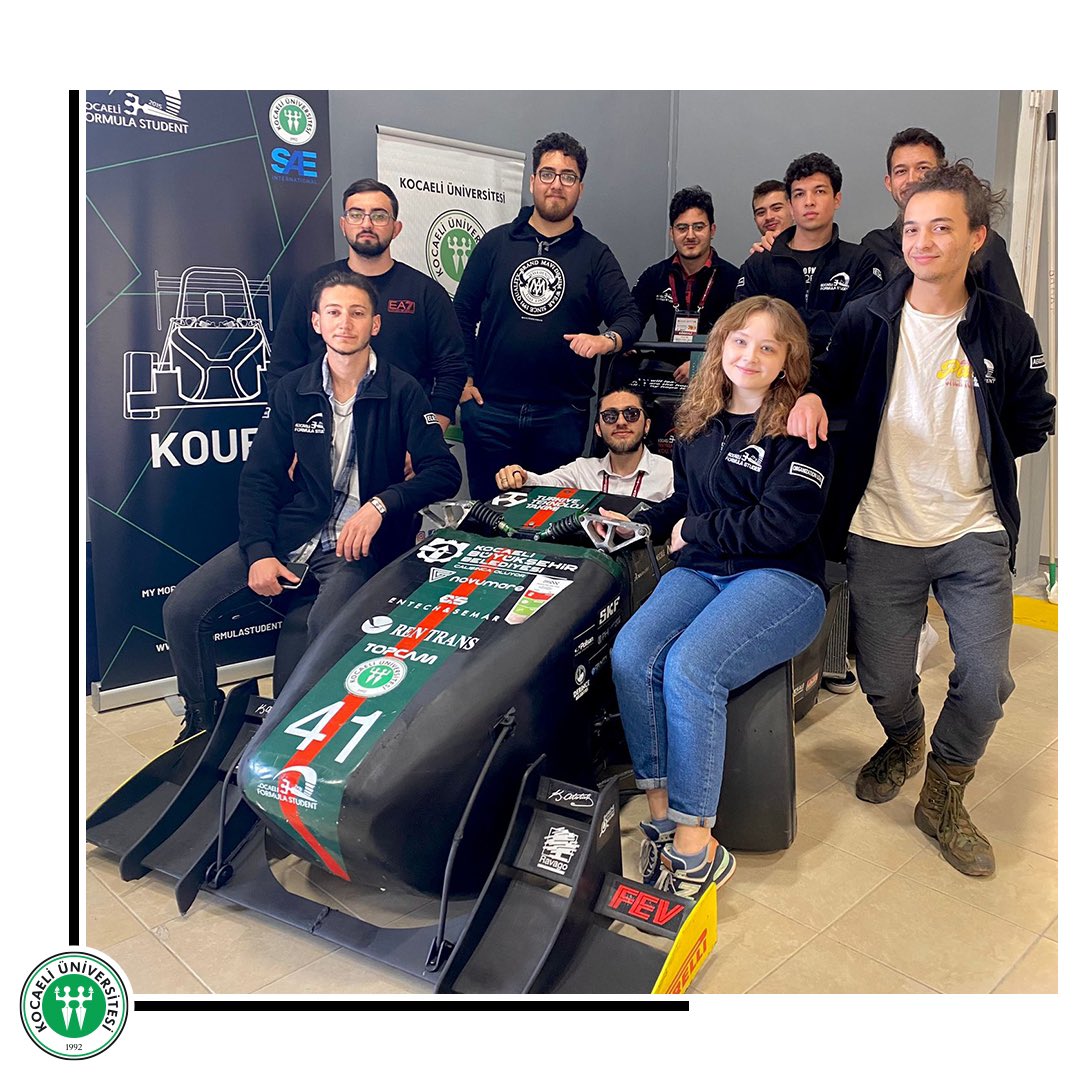 kou92official's tweet image. Kocaeli Üniversitesi Makine Mühendisliği Bölümü KouFormula student takımı tarafından üretilen KOUFS02 isimli araç 40 kişilik bir ekiple bir yılda tamamlanmıştır. Tasarımın, analiz, üretim ve montaj adımları takımın öğrencileri tarafından gerçekleştirilmiştir.