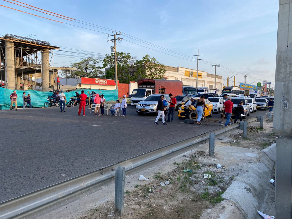 Alcald a De Barranquilla On Twitter RT TransitoBaq ATENCI N alcald-a-de-barranquilla-on-twitter-rt-transitobaq-atenci-n