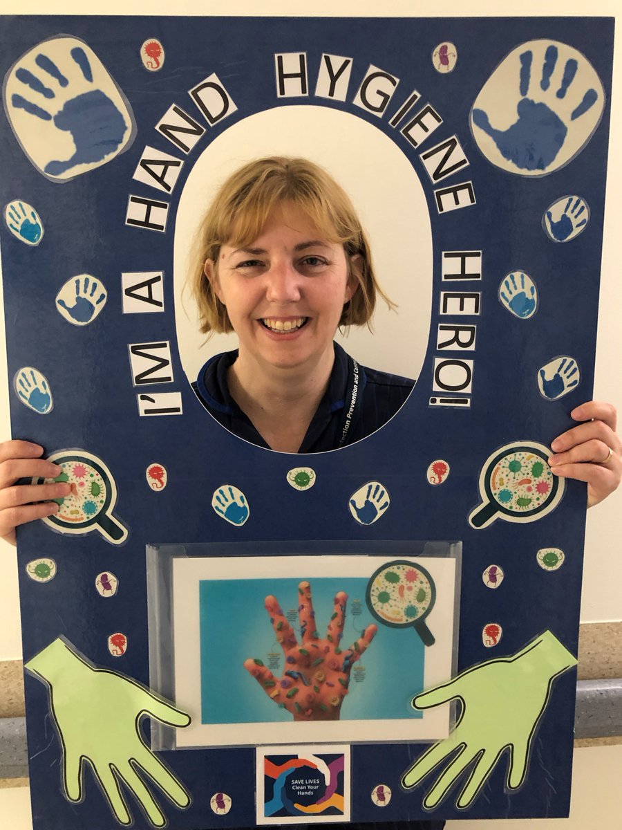 NUHSurgery's tweet photo. World Hand Hygiene day is in full swing across the division! #WHO @IPCT_NUH https://t.co/iCNLFaj5X2
