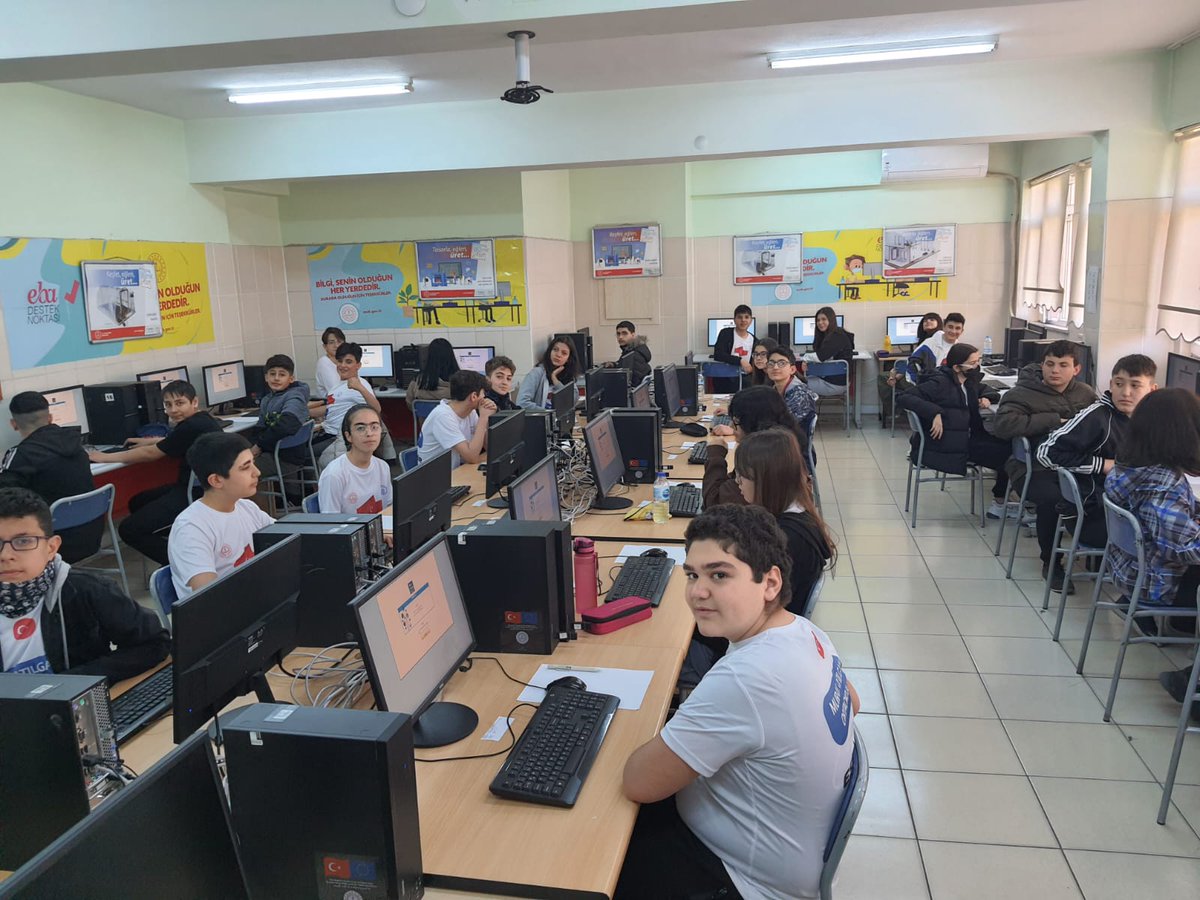 EskisehirMem's tweet image. 🧑‍💻TIMSS 2023 UYGULAMASI TAMAMLANDI

İlimiz Mehmet Gedik Ortaokulu ve Murat Atılgan Ortaokulu 8. sınıf öğrencilerinin katılımıyla gerçekleştirilen, Uluslararası Matematik ve Fen Eğilimleri Araştırması #TIMSS2023 uygulaması ilimizde başarıyla tamamlandı.