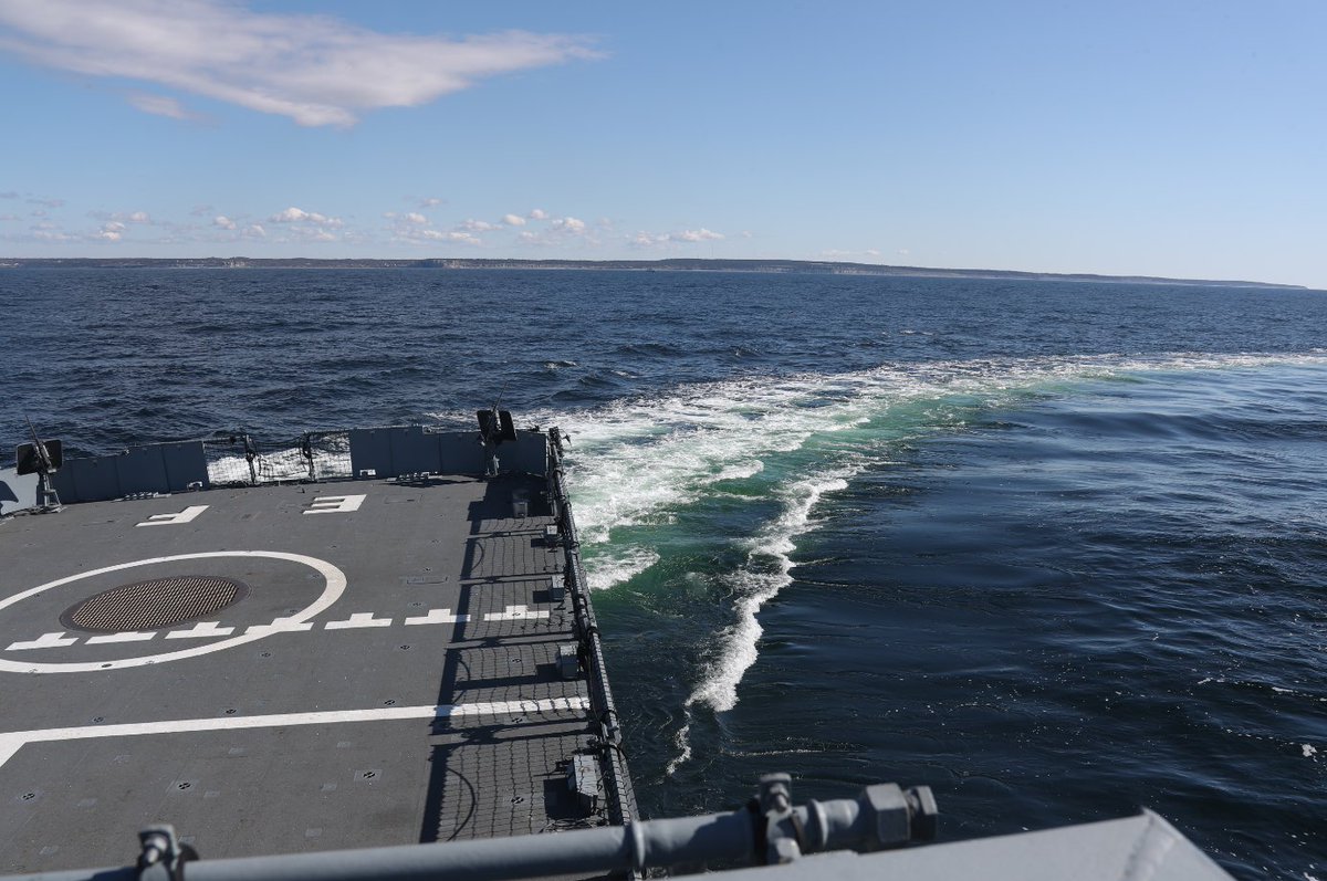 deumarfor's tweet photo. What a week of training to enhance interoperability between all participating nations during #Aurora23.
We stay at Sea - You stay save.
Have a nice Weekend. https://t.co/d8GXJl0Sxe