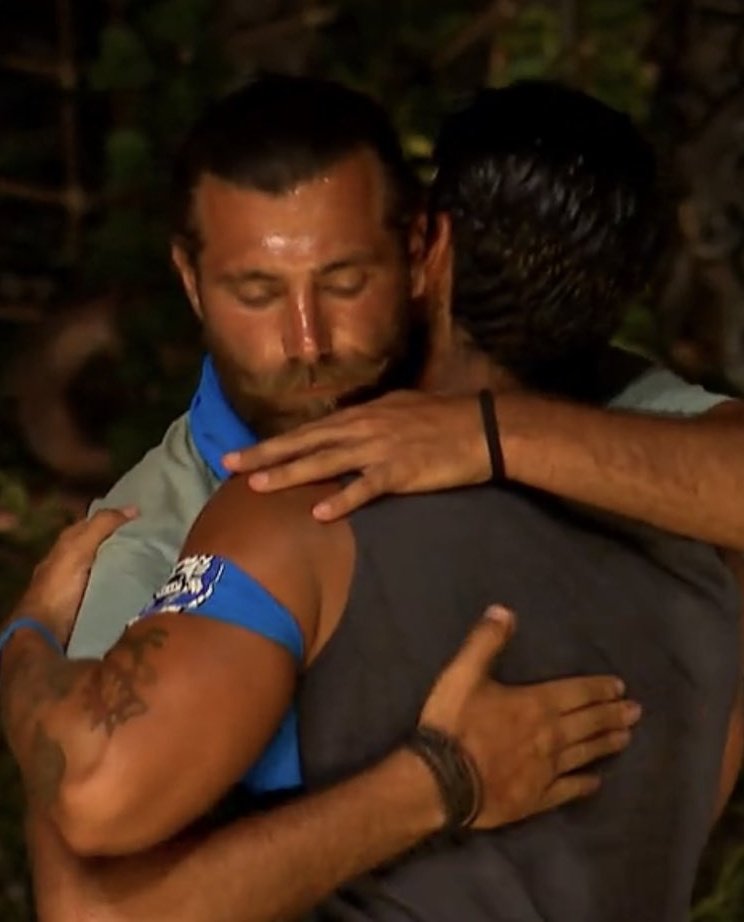 stroumfitablue's tweet photo. Πως ξεκίνησε ------ Πως κατέληξε
           ❤❤❤❤❤❤❤
#survivorGR https://t.co/sCloFyk0AB