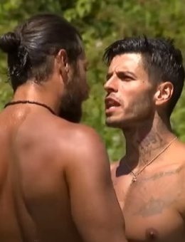 stroumfitablue's tweet photo. Πως ξεκίνησε ------ Πως κατέληξε
           ❤❤❤❤❤❤❤
#survivorGR https://t.co/sCloFyk0AB