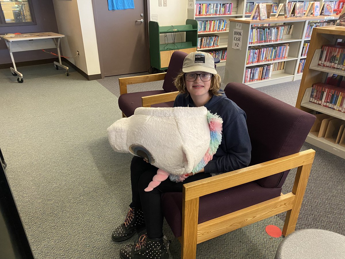 A-day of the countdown to summer was Anything but a backpack and the kids BROUGHT IT. Such a fun school spirit activity to bring joy into the day. #WeAreD97. #bebrooks97