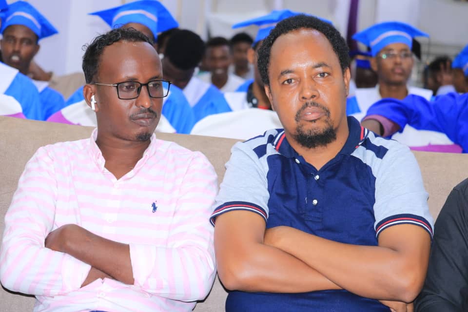 HassanAdde2020's tweet photo. Juma Mubarak dhamaan Siomali wayn  @HassanSMohamud @suadgalow11 @HamzaAbdiBarre @HShPrez2Ware https://t.co/69Ee8tyecU