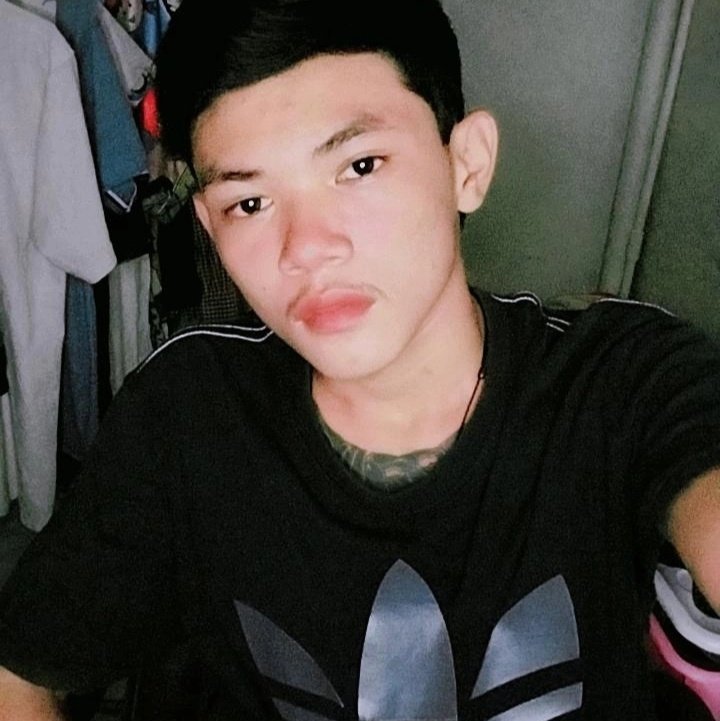 kitisakdisaeng5's tweet photo. #NewProfilePic https://t.co/oYF1ynPErz