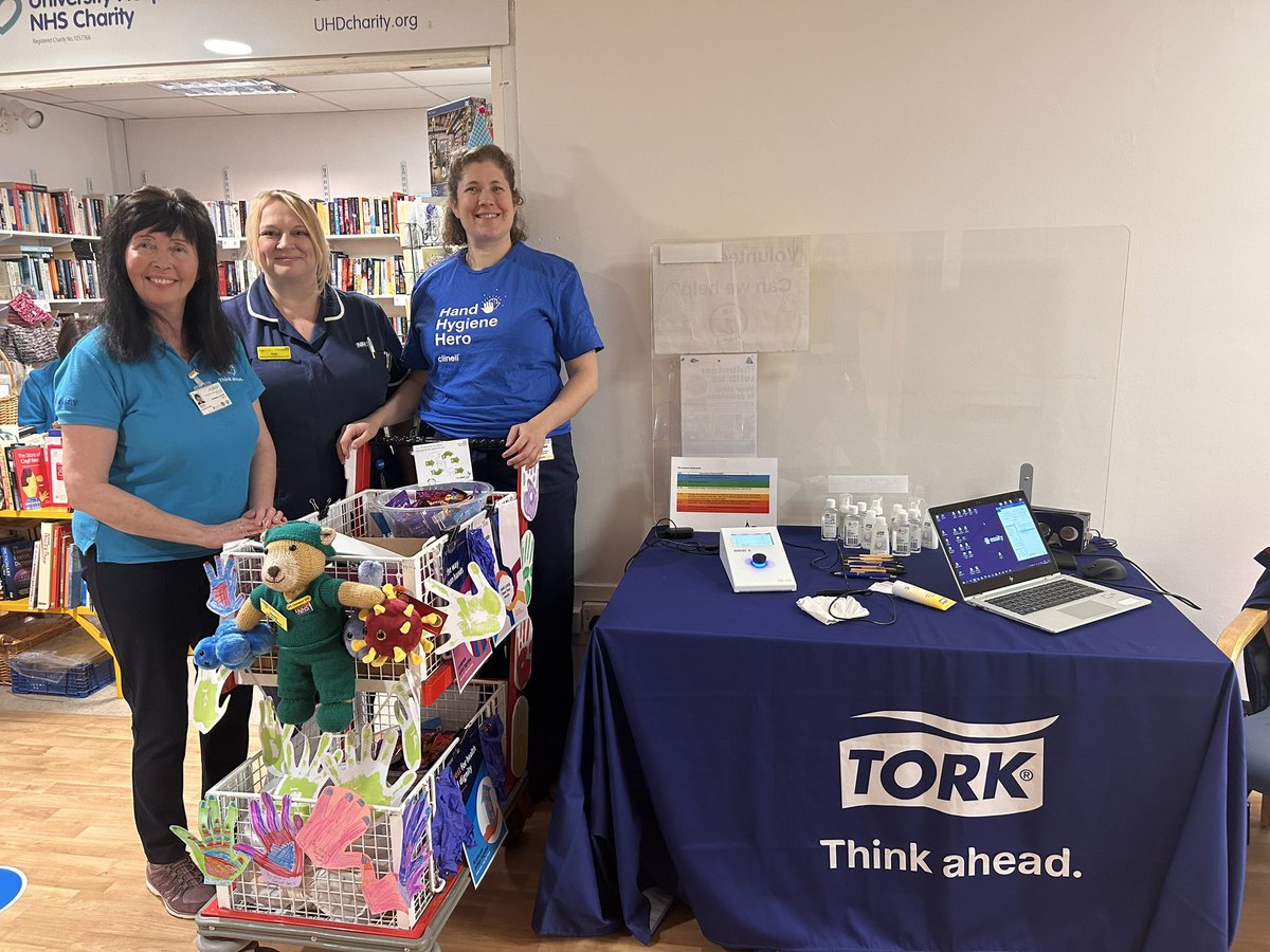gemdouglas_84's tweet photo. Thanks for visiting this morning #TorkCleanHands providing an opportunity for staff @UHD_NHS to check their hand health #lookafteryourhands #HandHygiene https://t.co/TgbBQBOr7a