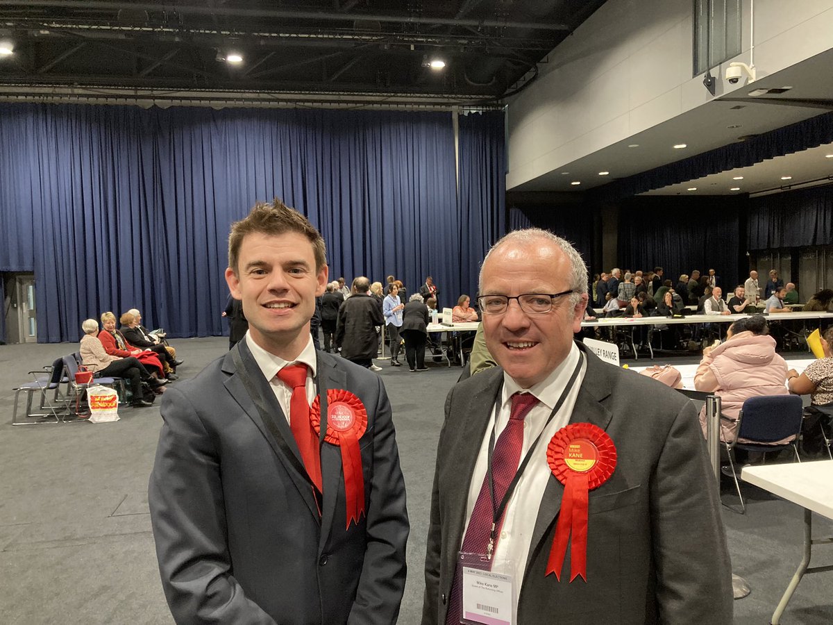 Delighted to have been elected as Labour Coop councillor for Baguley 🌹 Let’s get to work! 💪🏻