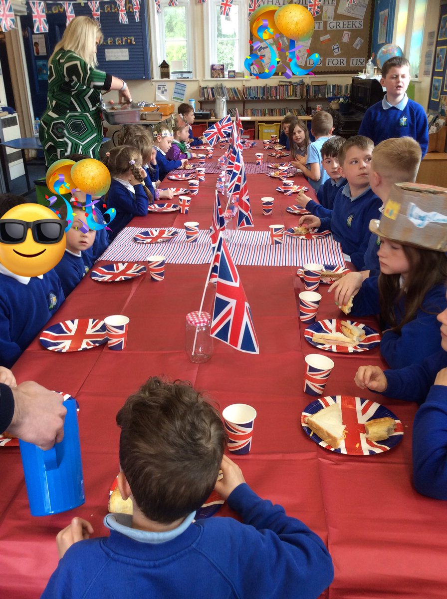 We’ve enjoyed a lovely Coronation lunch! 👑 👸 🤴