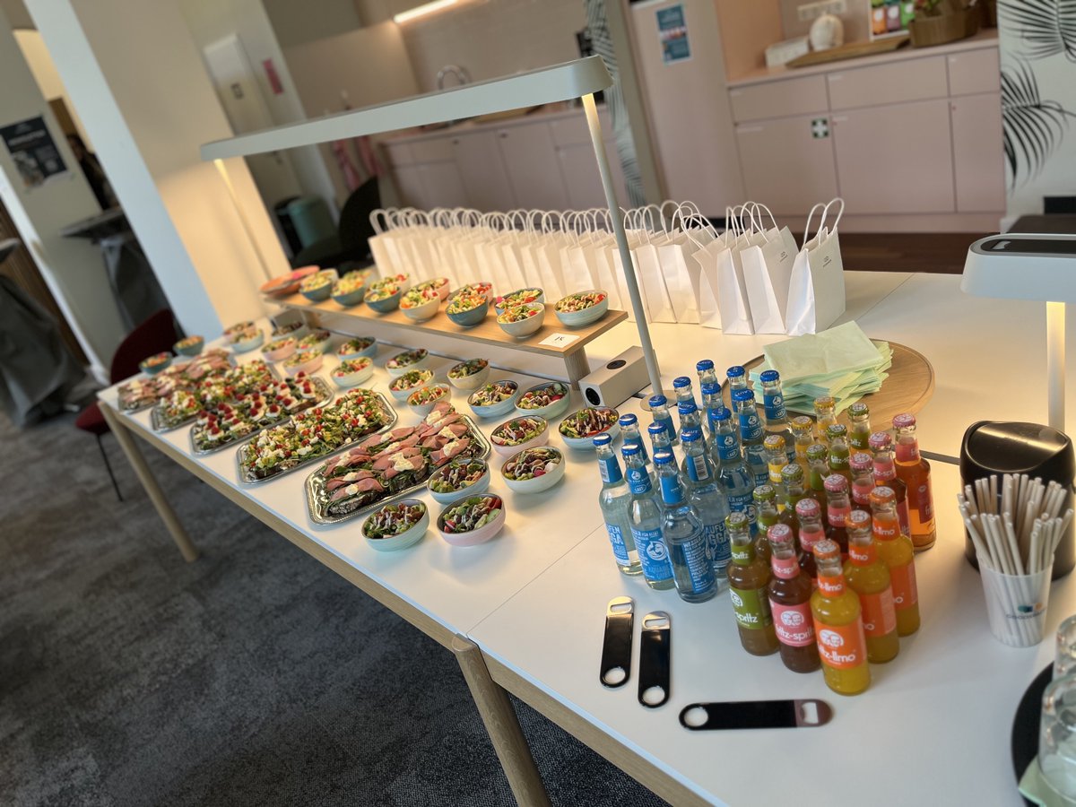 CyberForum tweet media