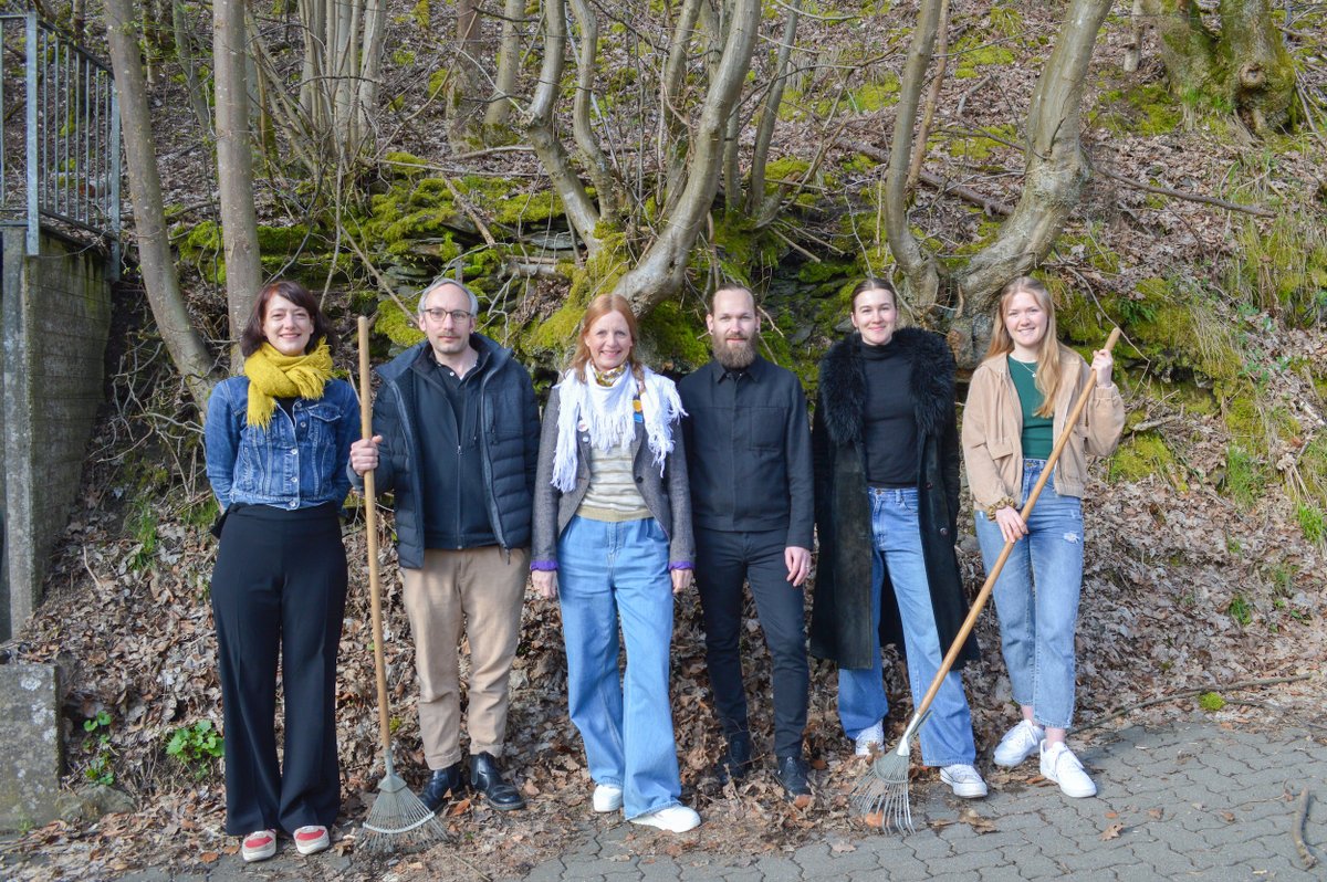 2 weitere Projekte der #REGIONALE2025 in #suedwestfalen können starten: 3. Stern für  Kulturprojekt „Wanderspace“ und "Zukunft Ehrenamt sichern". 8 weitere Vorhaben ausgezeichnet. Darunter u.a. Klimacampus, smarter Naturpark &amp; neue Stadt-Quartiere.
👉tinyurl.com/projektemai23