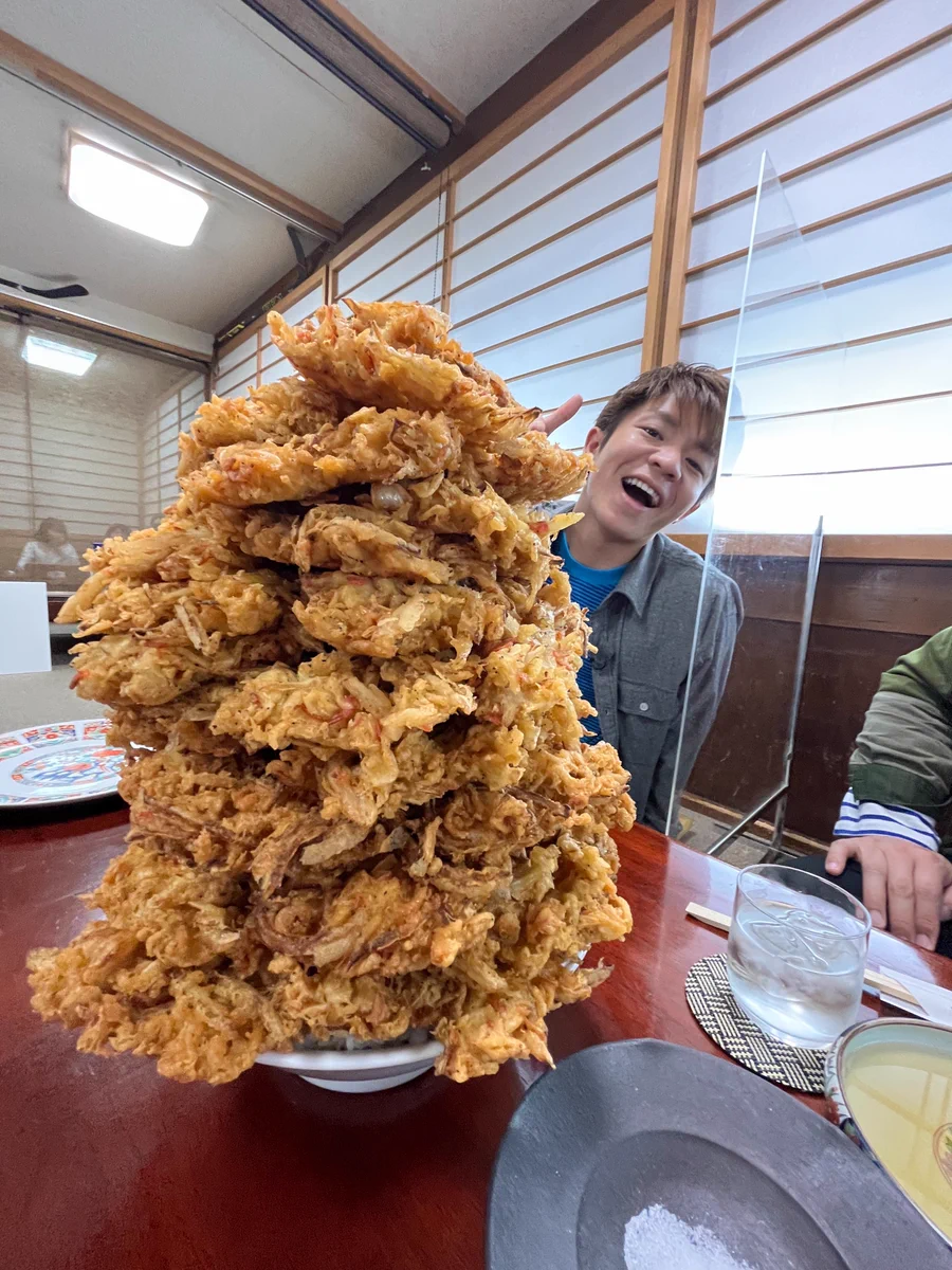 デカ盛り背徳グルメ参上！「vs魂」新大久保グルメロケ！