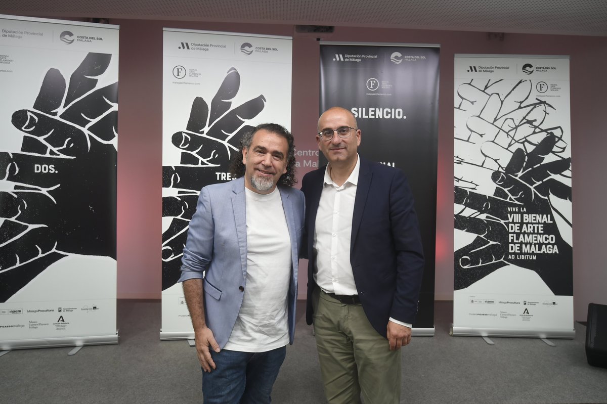 diputacionMLG's tweet image. El #cantaor #DavidLagos estrena mañana su espectáculo ‘Guernica Sonoro’ en la VIII Bienal de Arte #Flamenco de Málaga de la @diputacionMLG. 

✔️Hoy ha tenido lugar en el @CC_LaMalagueta un encuentro musical con el artista y periodistas especializados.

👉 bit.ly/3LXOoff