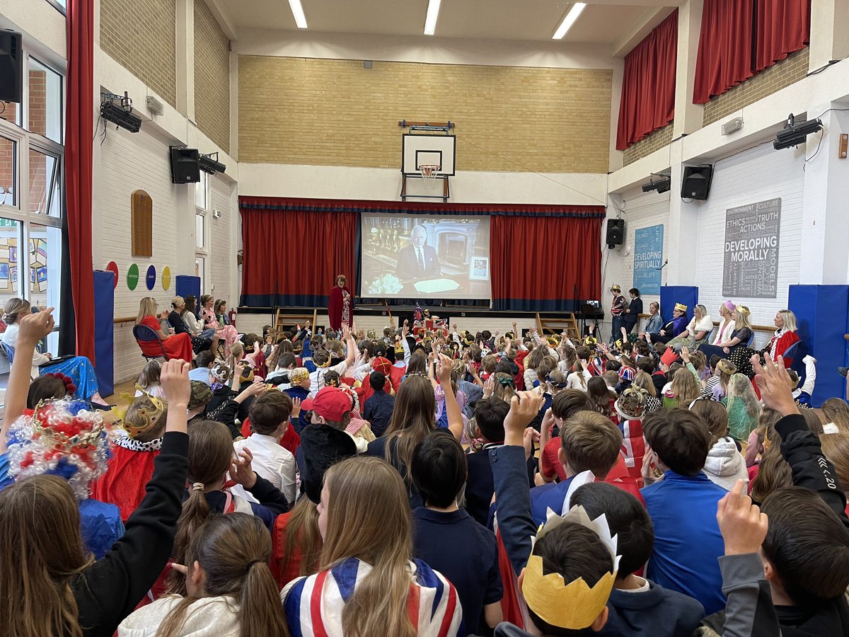 We made a great start to our Coronation Day with a themed assembly allowing everyone to show off their super costumes! #preplife #Coronation <a href="/BCSPrep/">BCS Prep</a> 🇬🇧👑