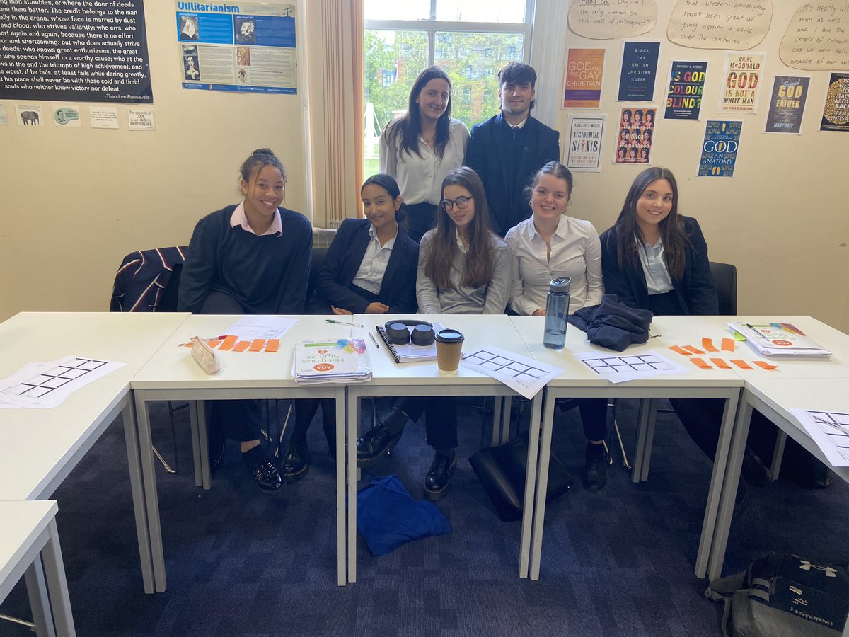 We’re deep into revision season and that means more escape rooms… well done to Charlotte and India who cracked it first, but a valiant effort from Pippa and Seb who were very close behind #revision <a href="/solsch1560/">Solihull School</a>