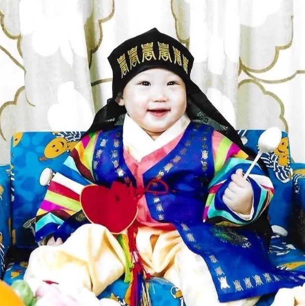 Heart fingers at such an early age
