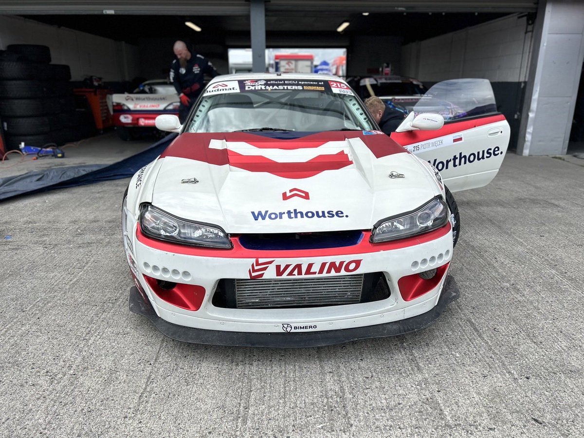 VALINOTIRES's tweet image. DRIFT MASTERS  (DMEC) Rd.1
予選 日本時間、土曜日22時スタート
ベスト32は日本時間、日曜日19:30スタート
ベスト16は日本時間、日曜日23:30スタート

VALINOドライバーPiotr Więcek 選手

#DRIFTMASTERS #DMEC  #WorthouseDriftTeam  #PiotrWięcek#