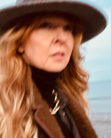 Overwhelm. 
Wanting it all.
And wanting it all now.

Anyone relate?

I’ll be going live at five with a talk and training sharing my tips on how as a dyslexic business owner I use acyronms 
 to keep stat focused on the what and the why to find my way through each month of the ye