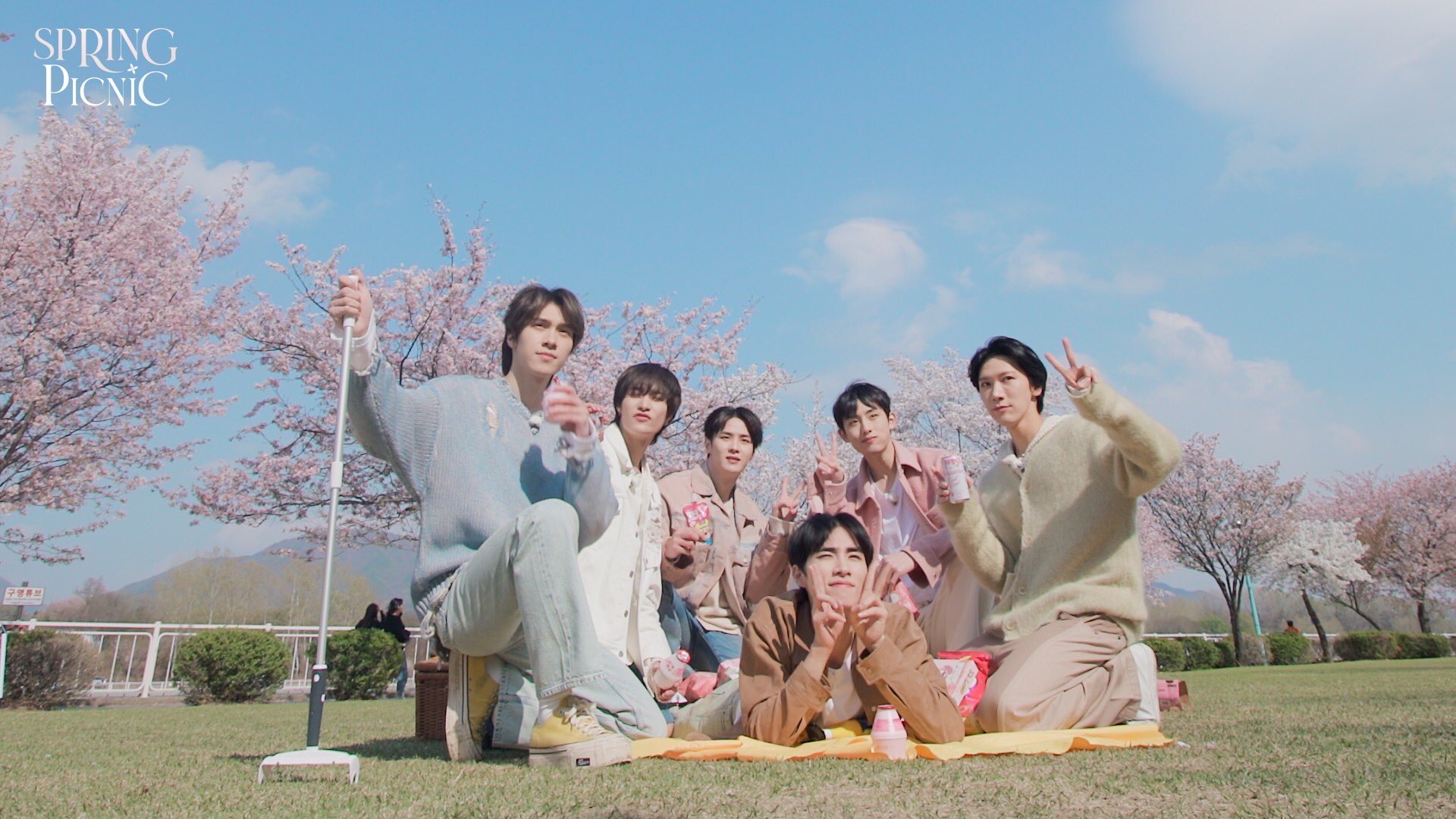 ♪春のお出かけに♡ NCT_OFFICIAL_JP na platformě X: „🌸Spring Picnic : Our