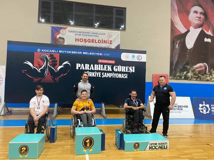 Merhaba Ben Cankat Ergin, Marmara Bölgesi Vücut Geliştirme turnuvasına hazırlanıyorum. Aktif tekerlekli sandalye ihtiyacım var ve sizin desteğinizle hedefime ulaşabilirim. Siz de sporun gücüne inanıyorsanız bana destek olun ve hayatıma anlam katın.
<a href="/ahbap_istanbul/">Ahbap İstanbul</a> 
<a href="/haluklevent/">Haluk Levent ( Ahbap Ekibi )</a>