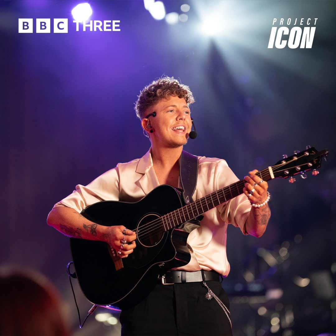 bbcthree's tweet image. Yes Dylan! 🔥  

Meet the first transgender winner of a UK singing competition⭐️    

Read more ➡️ bbc.in/3AUpsih #ProjectIcon