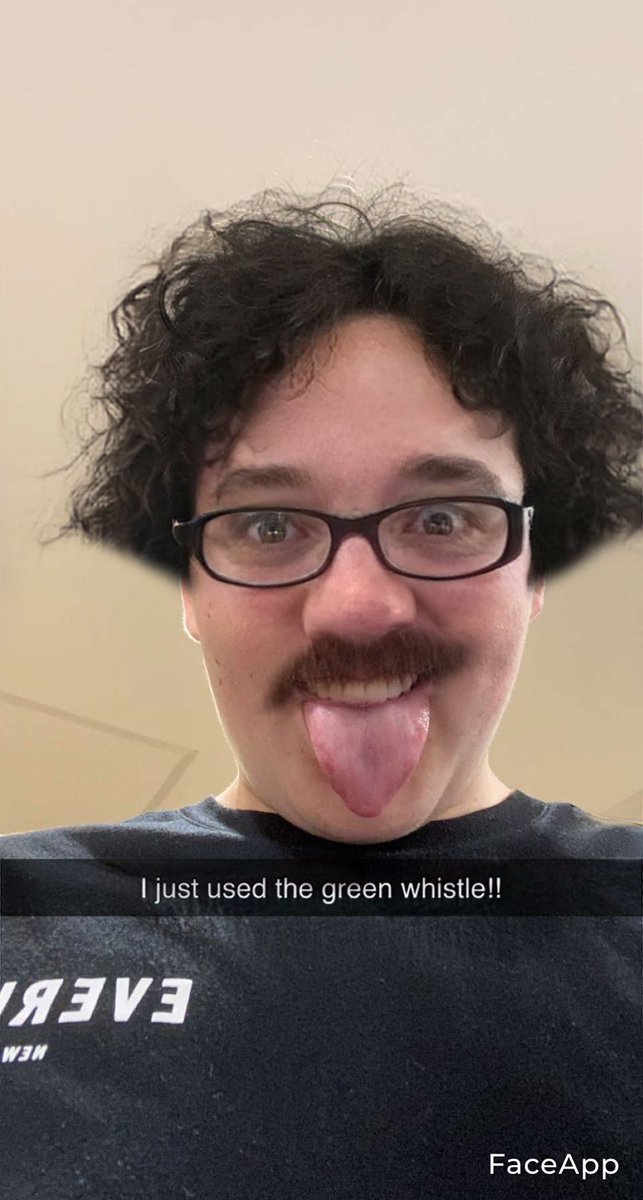doglovergripper's tweet photo. Hey Guys UNCLE MOEEE HERE Just used the green whistle!!!!🪨🦧🦧🦧🙊🍁😜😜😘 #moe #lestor #greenwhistle #high #smokeweed https://t.co/0w3ijJvQAA