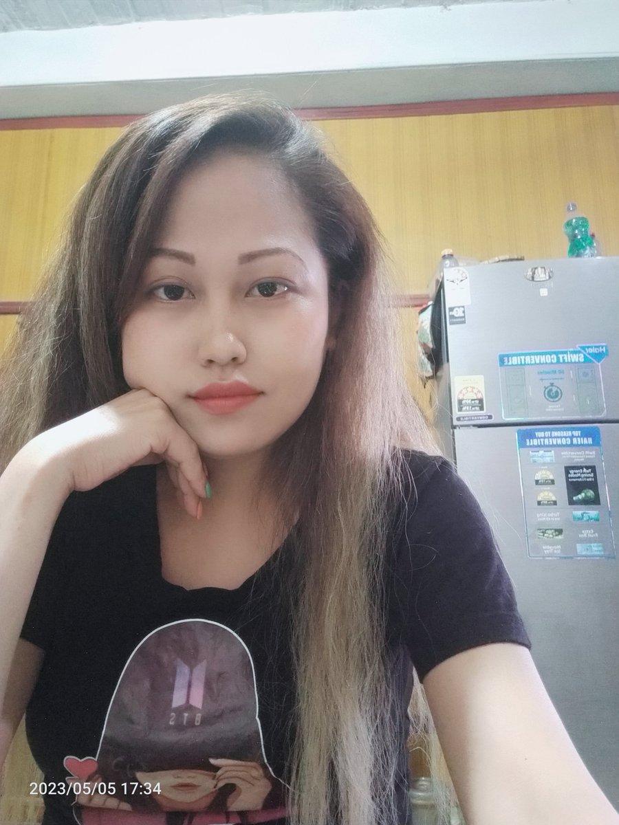 Nupuii00394087's tweet photo. Tlemin thilei te tui chho ve tan a,hmai cher ltk pawh  a zia chho tan e...😌 https://t.co/AJgyzM5Qu0