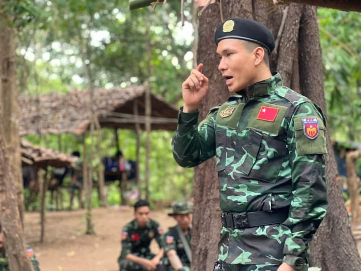 NwayMar12's tweet image. Myanmar 15000 kyats
Thailand 200 THB
Australia 20AUD
Japan 1000 YEN
Korean 10000KRW
Singapore 20SGD
Malaysia 50 MYR 
USD 10$

မေ ၃ရက်နေ့မှ ဇွန်၂၀ရက်နေ့ထိပါ
ဇွန် ၂၁ရက်နေ့မဲဖွင့်ပါမယ်။

မဲဝယ်ခြင်းဖြင့် ထောက်ပို့ကြပါ 💜🧡💜🧡
#justice_soldier_pdf
#jspdf
#js00008