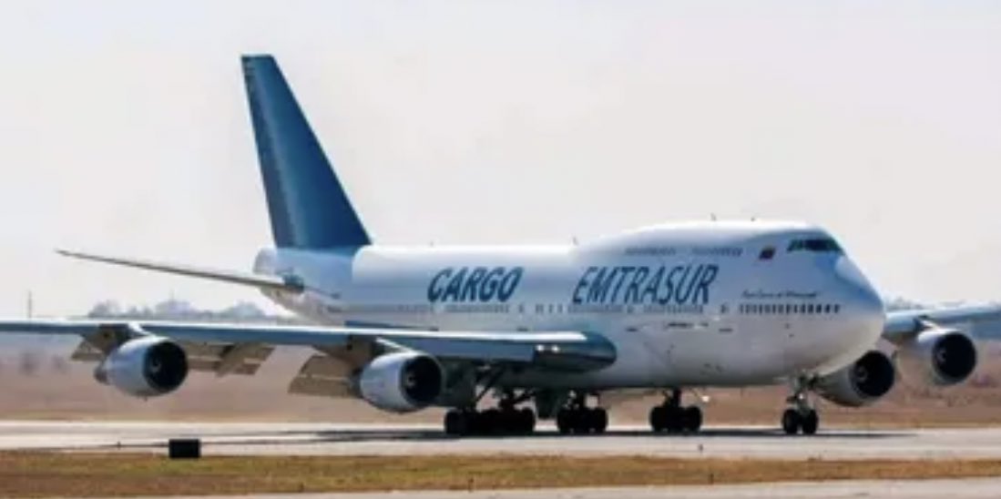 VanessaOrtizz's tweet photo. La Justicia de EEUU ordena confiscar el avión venezolano secuestrado en Argentina. Ayer nos robaron la empresa petrolera CITGO, hoy el avión. ¿Qué más sigue? ¿Para qué seguir dialogando con ladrones? Alberto Fernández, el peor JUDAS de Latinoamérica, así le paga a Venezuela https://t.co/LdtQAalqng