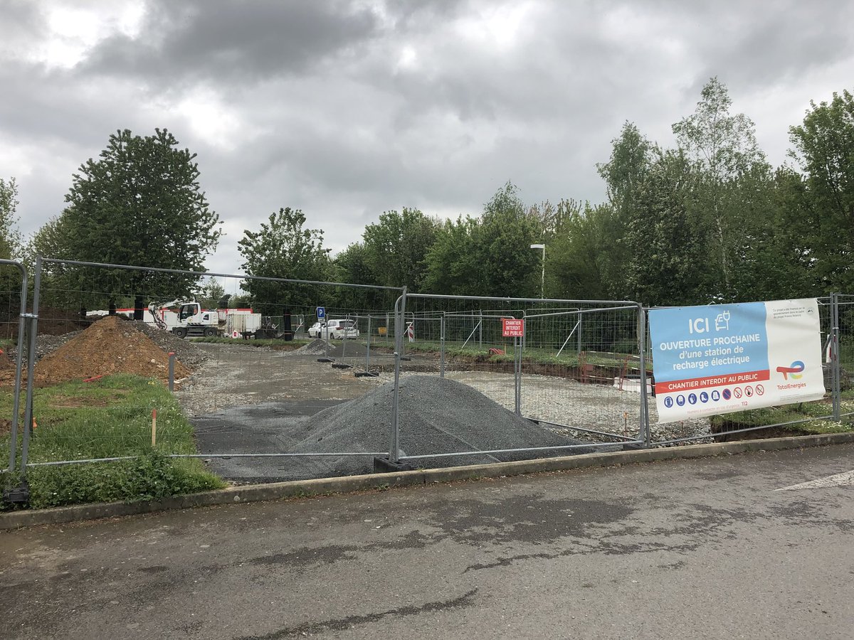 cpmtech's tweet image. Hello @DSchoelens !
Une station @TotalEnergies est en construction sur l'aire du pays de Rennes (35590 Saint Gilles) en direction de Rennes. 

Voici quelques photos, n'hésite pas à t'en servir pour tes publications 👌