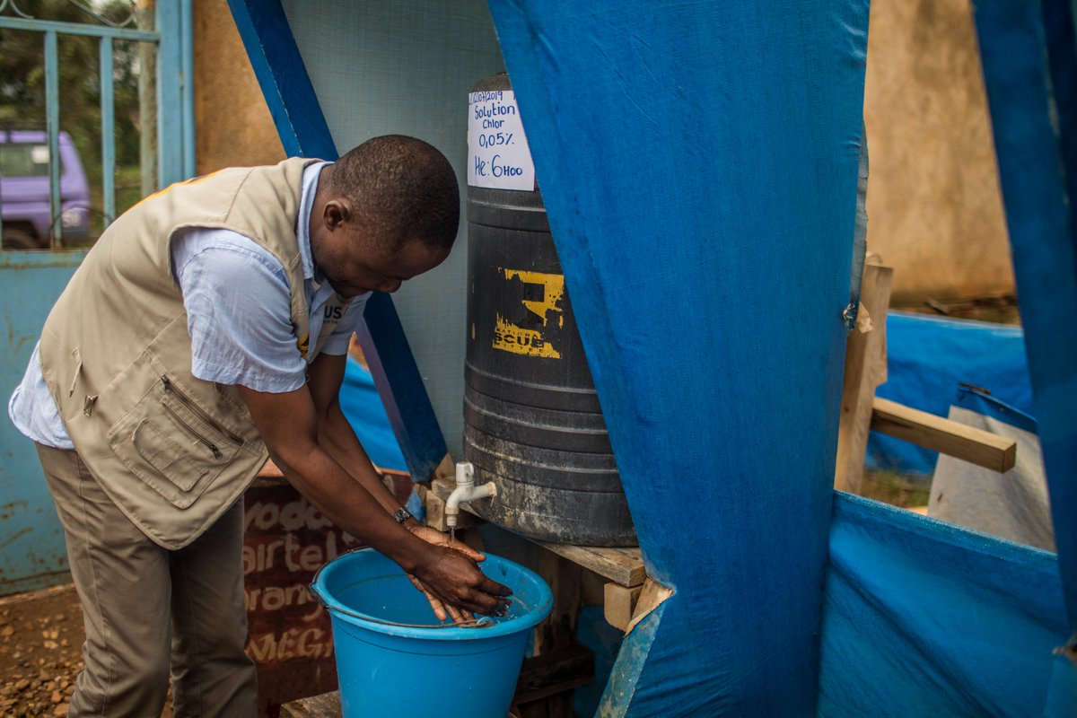 LilianKiapi's tweet photo. Clean hands can save lives. As we observe World Hand Hygiene Day 2023, let us commit to lead the way in ensuring hand hygiene at all times. #rescueorg  #HandHygiene #WHHD2023 #WHO75 #HealthForAll

@ #rescueorg we prioritize infection prevention and control to save lives https://t.co/f7COPkfZoe