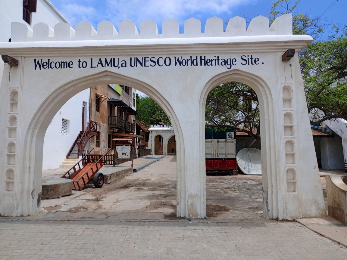 muturi_eva's tweet image. How to visit Lamu on a maximum budget of Ksh 20,000. I always wanted to go to Lamu and when the idea failed in 2020 due to covid, I decided to revisit this bucketlist. 🧵