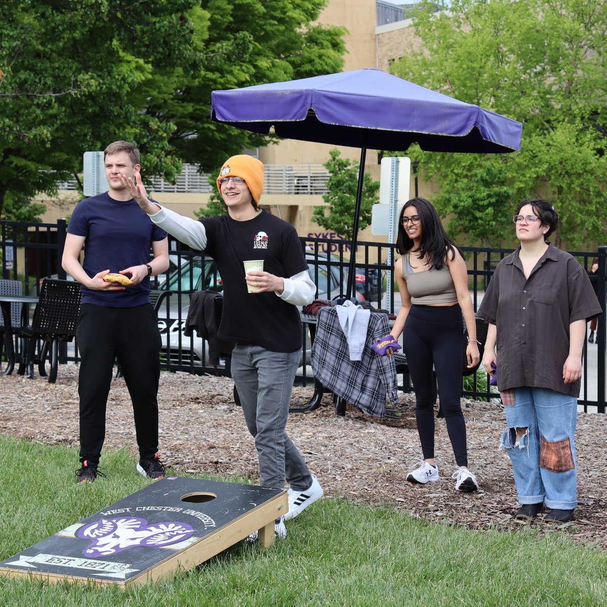 WCU_Physics's tweet photo. Lots of fun at the Society of Physics Students (SPS) picnic!  Big thanks to SPS for hosting the event. Based on their cornhole skills, some students need to revisit their understanding of projectile motion! https://t.co/28iZMEbGx7