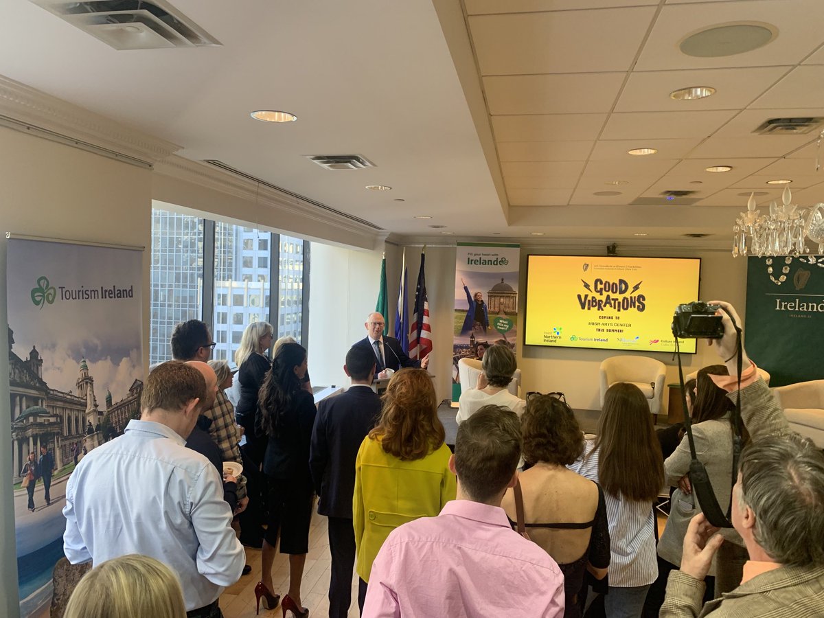 Kicking off Good Vibrations #FirstFriday at ⁦<a href="/IrelandinNY/">Irish Consulate NYC</a>⁩. Celebrating alternative #punk #Ulster and the musical coming to ⁦<a href="/IrishArtsCenter/">Irish Arts Center</a>⁩ this Summer

#GlobalIrishNation #Musical