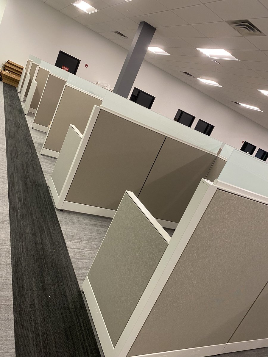 CsiCubicle's tweet photo. 🪛🔧The building stage is always a good indicator of what’s to come!  This #allsteel Optimize line is taking great shape!  We will be looking forward to completion soon - with photos to follow. #sneakpeek #officeinstallationservices https://t.co/wQ3u4JLSjw