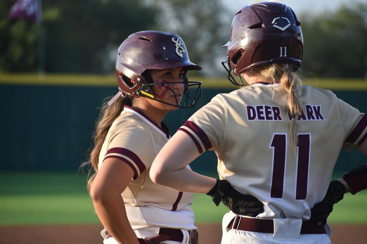 Deer Park Softball tweet media