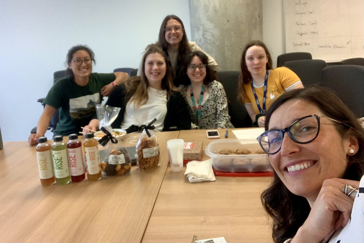 Isabelle Doré (@isab_dore) on Twitter photo Congrats to <a href="/LABE_dorelab/">LABE - Lab physical Activity and well-BEing</a> Annie Pelekanakis & Chloé Drapeau for being awarded <a href="/FRQS1/">FRQ - secteur Santé</a> scholarship for their PhD and master studies!!! So proud !! Congrats also to all other LABE members who didn’t get the award but work so hard and celebrate with their colleagues! Team spirit !!! Congrats to <a href="/LABE_dorelab/">LABE - Lab physical Activity and well-BEing</a> Annie Pelekanakis & Chloé Drapeau for being awarded <a href="/FRQS1/">FRQ - secteur Santé</a> scholarship for their PhD and master studies!!! So proud !! Congrats also to all other LABE members who didn’t get the award but work so hard and celebrate with their colleagues! Team spirit !!!