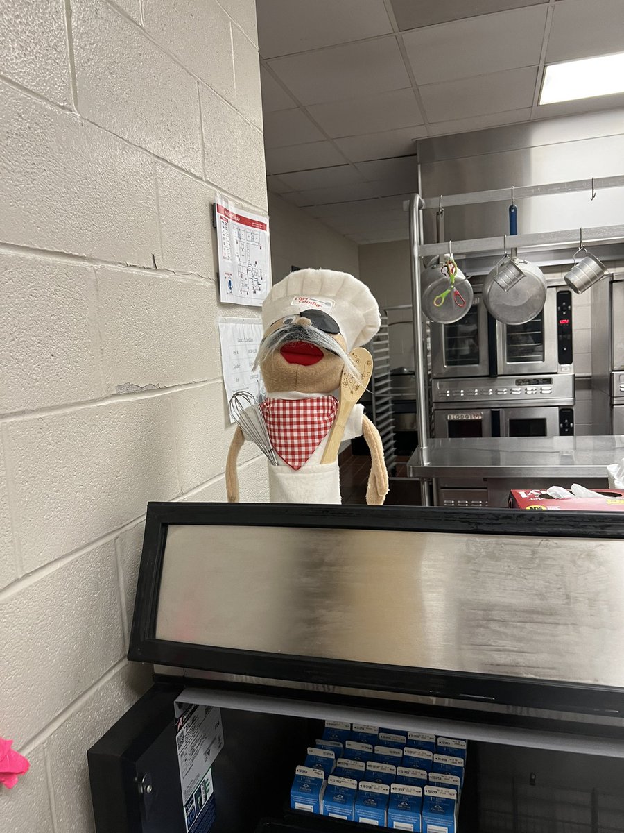 LytleISDFinance's tweet photo. Fun Fact Friday -
Our cafΓ© has served a whopping 59,190 breakfasts to our littlest Pirates this school year! We're thrilled to fuel our students for success. ππ³ #education #nutrition #lytleisd https://t.co/za7UfenQJx