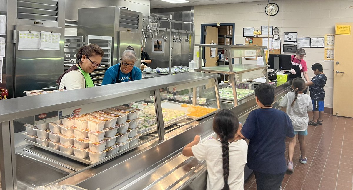 LytleISDFinance's tweet photo. Fun Fact Friday -
Our cafΓ© has served a whopping 59,190 breakfasts to our littlest Pirates this school year! We're thrilled to fuel our students for success. ππ³ #education #nutrition #lytleisd https://t.co/za7UfenQJx