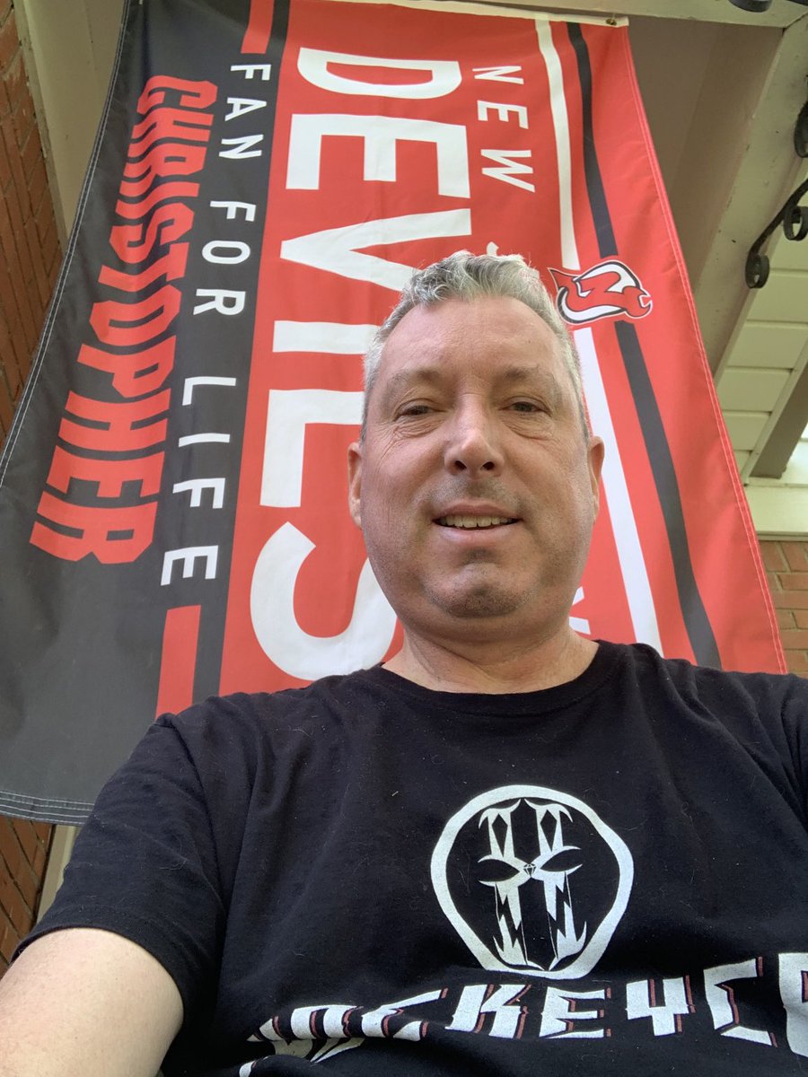 HOCKEYARTCO's tweet photo. Texas hold em.
@chrisreicherttx knows what day it is.
#HockeyArtClothing #HockeyCruLeague
#NJDevilsβ―β―β― #ukicehockeyclothingcompany #HOCKEYAPPAREL #icehockey #Texas #beard #MSG #espn #NHL
#NewJerseyDevil #njdevilsβ―β―β― #stanleycup #nhl #playoffs #njd https://t.co/Kz34IeAOKg