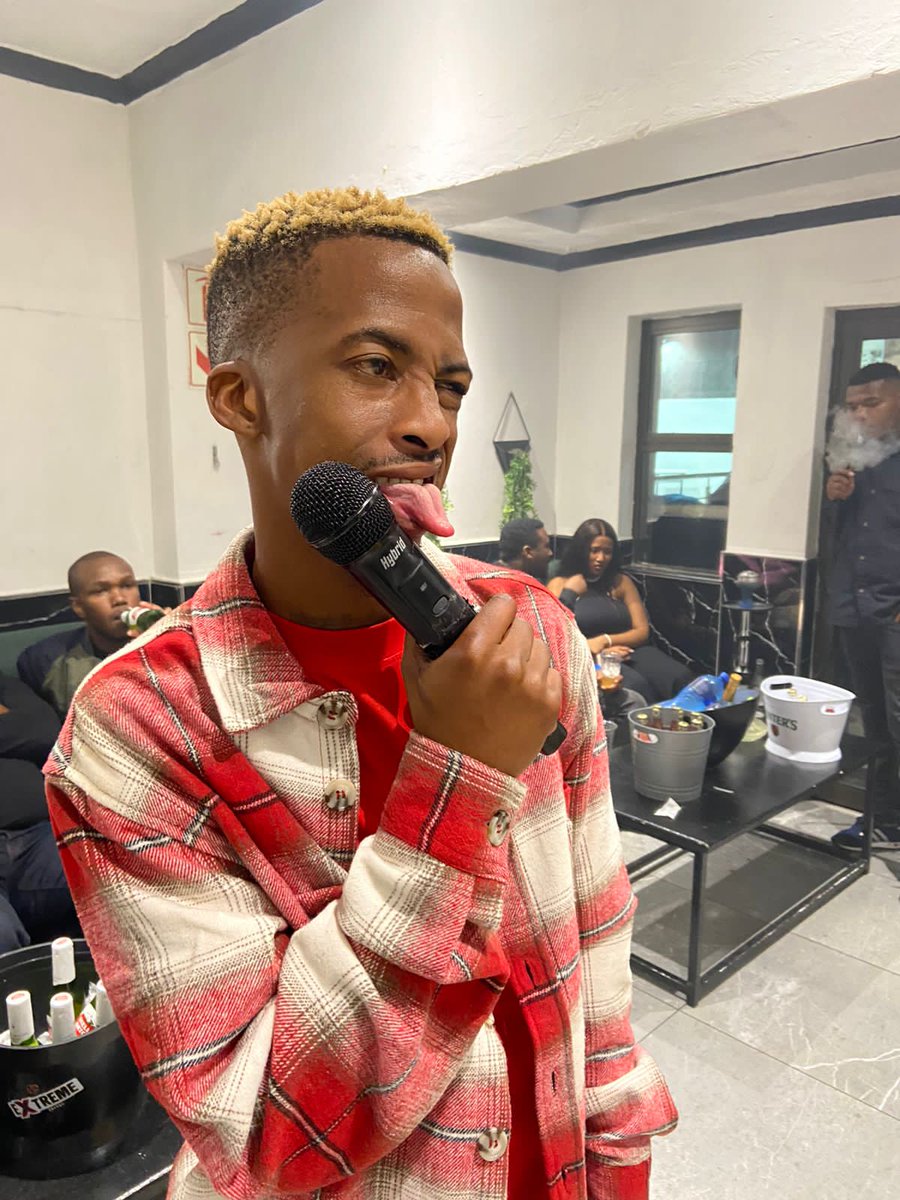 STEPDADDY_RSA's tweet photo. #LITTYFRIDAYS we in tonight.. Your favorite superstar is the host of the night... @GQbutchery110 🔥🔥💯🚦 https://t.co/WoumFVsSaJ