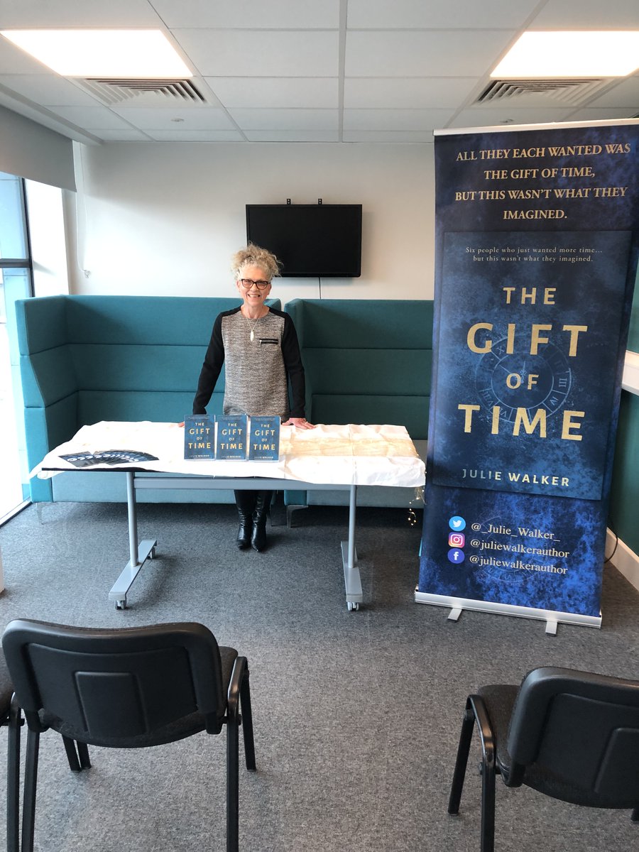 _Julie_Walker_'s tweet image. Woke up &amp;amp; had lost my voice 🤦‍♀️managed to croak my way through my author talk at Biggin Hill Library @BromLibraries &amp;amp; had a lovely, well attended morning, special thanks to Suzy 😊#librarytalk #debutnovel #WritingCommunity #AuthorsOfTwitter