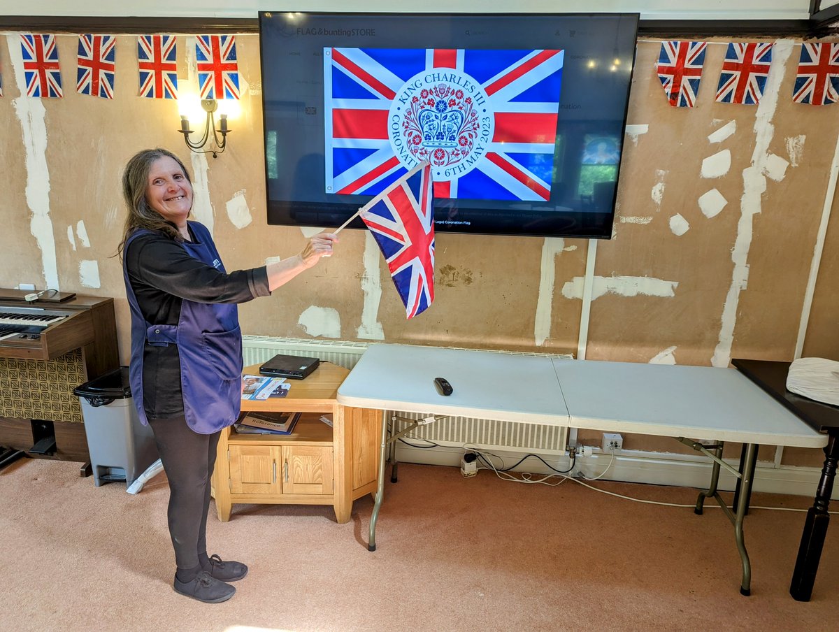 HousingPlatform's tweet photo. Our #Harling Court residents have received a new TV in time for the #Coronation & as part of the refurbishments!
This will help in our weekly #TAPPI workshops helping residents to learn new digital skills & improve their #TEC confidence.
#proudtobeplatform
@DunhillMedical https://t.co/jNkItUg5el