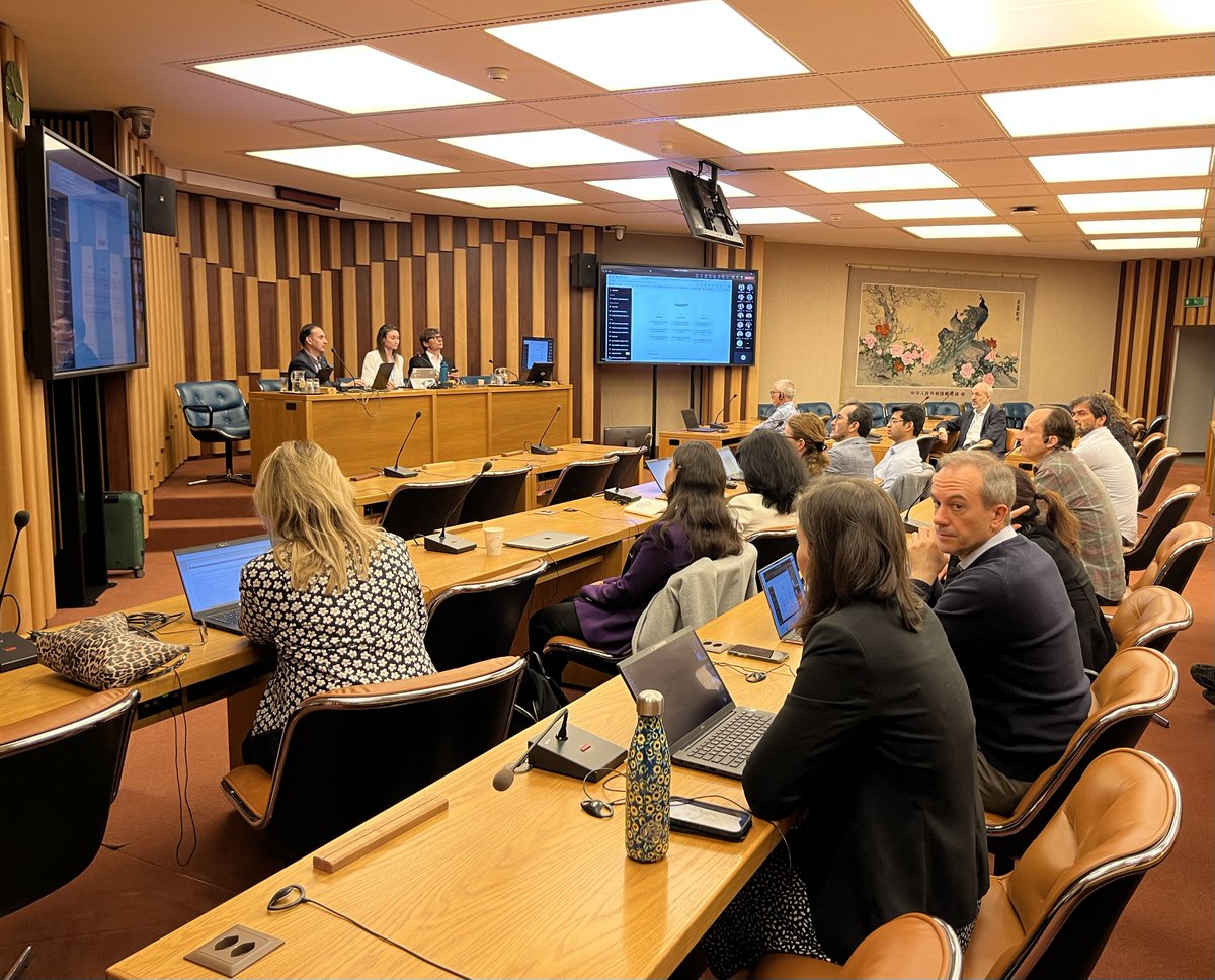 ITU's tweet image. New @ITU #LearningLabs series focused on experiential hands-on staff trainings kicked off this week.
Thanks to @Microsoft and @AerospaceCorp for insights into generative #AI and the future of space