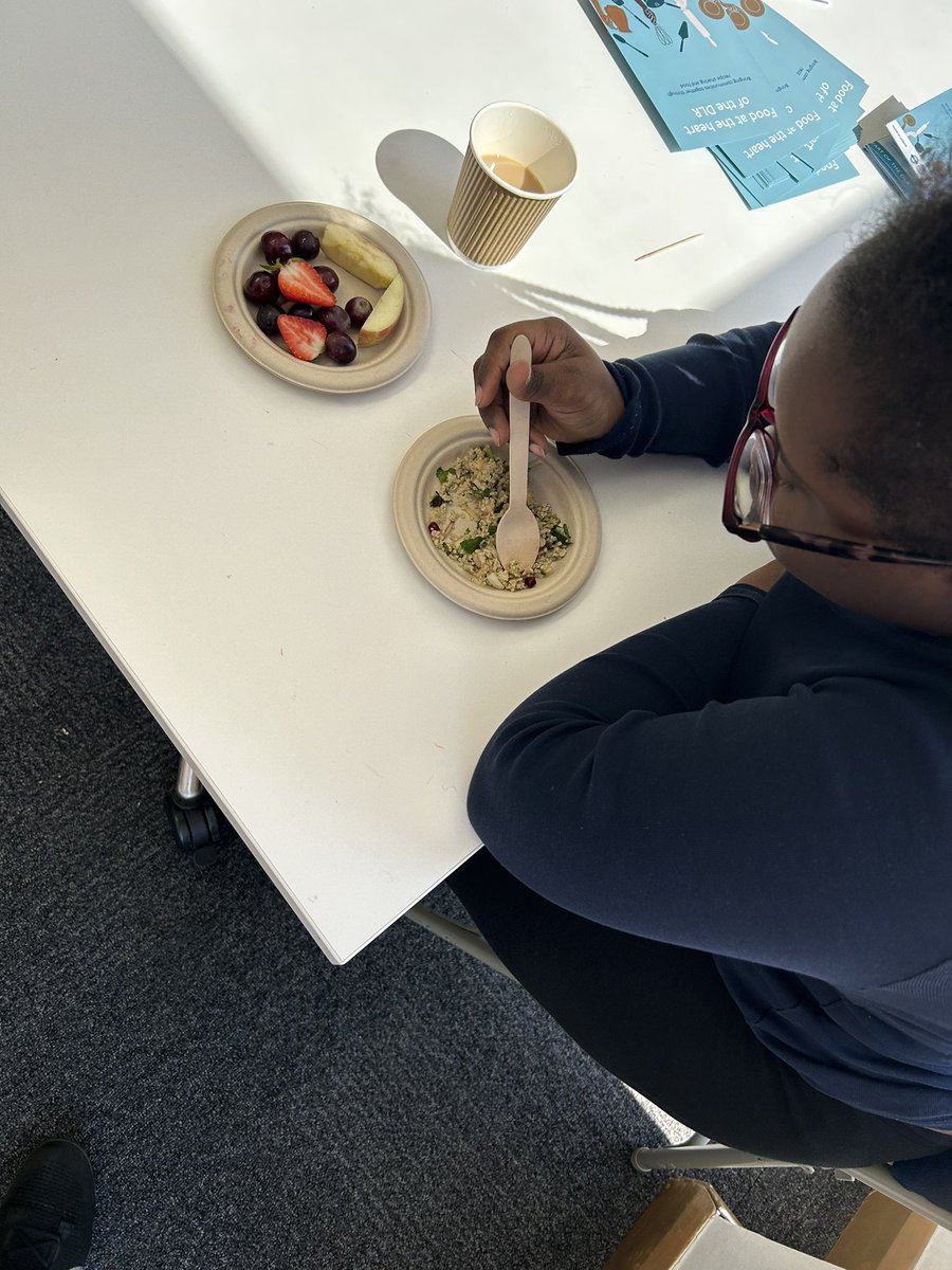 The5es-4me tweet media