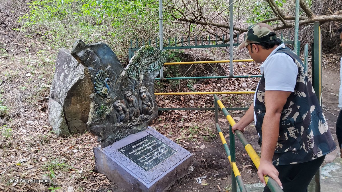 MMathiventhan's tweet photo. #ATR #MonkeyFalls தற்போது தற்காலிகமாக மூடிவைக்கப்பட்டுள்ள MonkeyFalls "கவியருவியை" நேற்று மாலை பார்வையிட்டு, ஆய்வு மேற்கொண்டேன். கவியருவியை மக்கள் சென்றுவர மீண்டும் அனுமதி வழங்கவும், அருவியை மேம்படுத்த வனத்துறை சார்பில் அறிக்கை தயார் செய்ய அதிகாரிகளுக்கு உத்தரவிட்டேன். நன்றி https://t.co/0tyGX9KAti