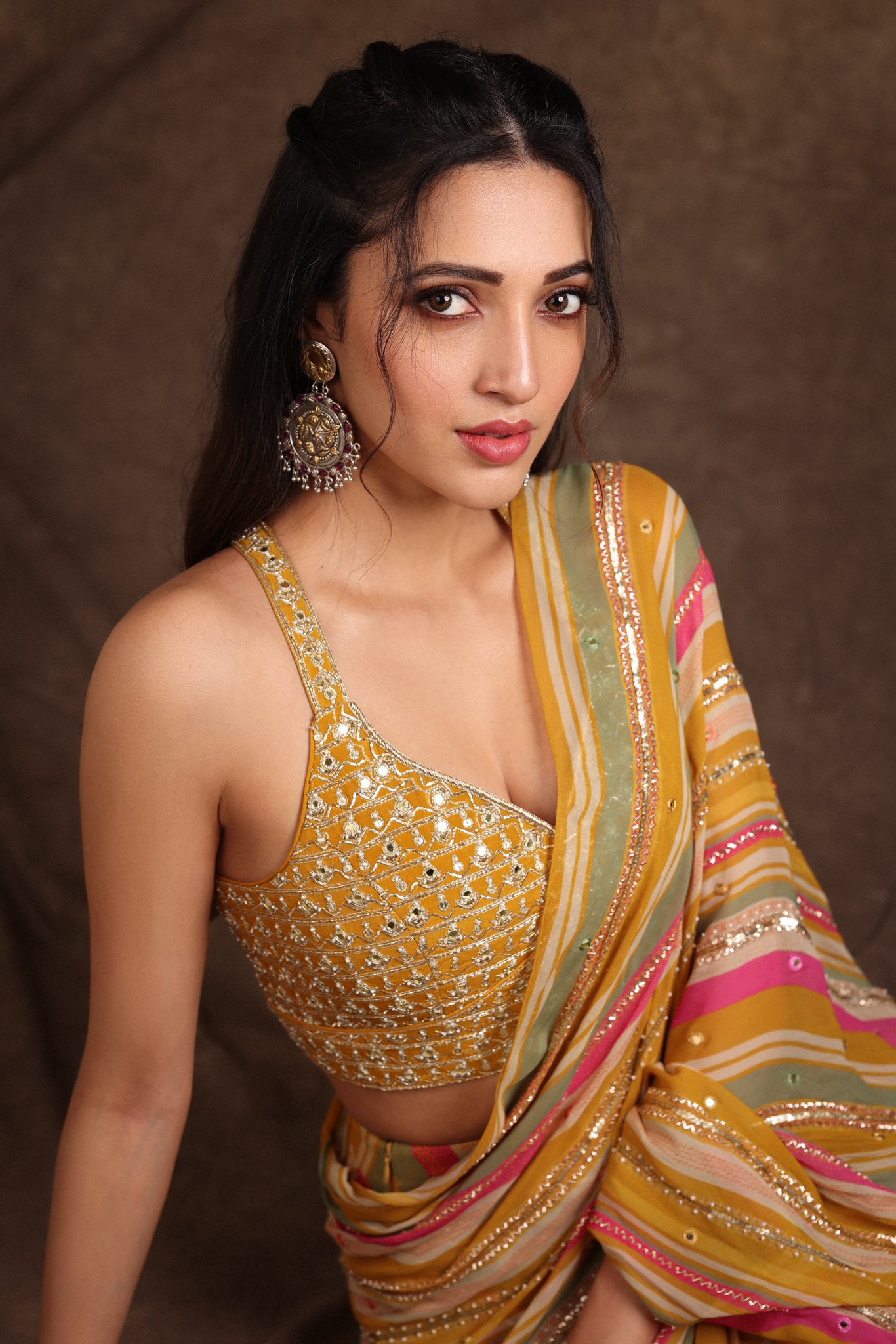 FvXaNE8WAAAlUC2?format=jpg&name=large